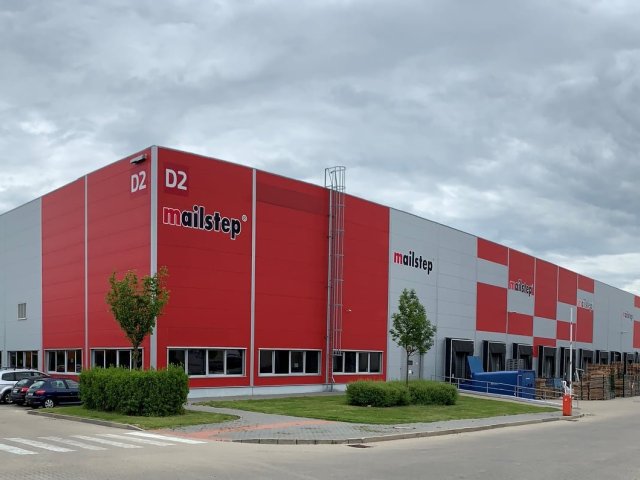 Mall obchodníkům nabídne skladování i expedici zboží