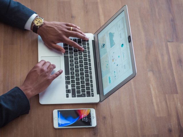 „Stavebnicová“ datová analytika zpřístupní podnikové informace všem zaměstnancům