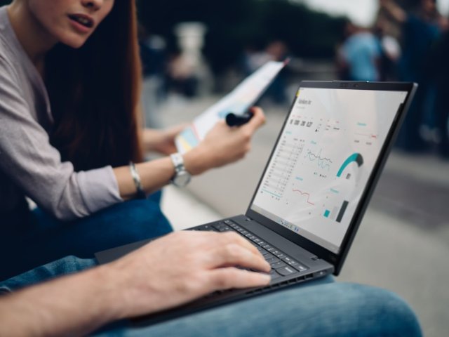 Celosvětové výdaje na IT v roce 2022 porostou