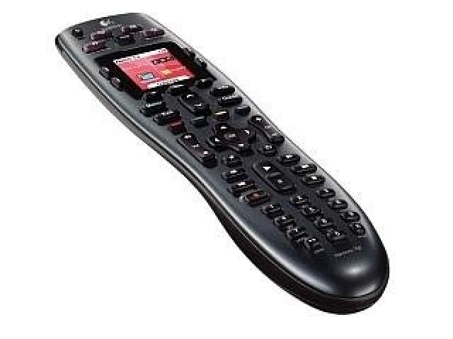 Logitech má další dálkové ovládání Harmony 700