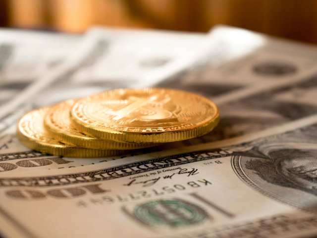 Rok 2022 přinese kyberútoky na mobilní peněženky, kryptoměny i sofistikované deepfake podvody