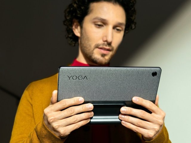 Infografika: Tablety zažívají renesanci. Od začátku pandemie si jej pořídila více než třetina Čechů