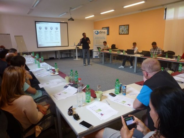 Vzhůru na tábor s DNS a IBM