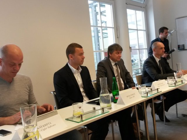 Zrodil se velký český ICT holding