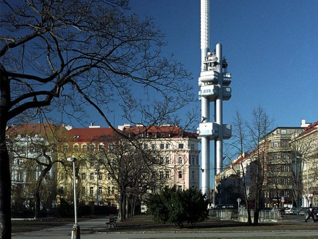 ČRa investují do datového centra Tower
