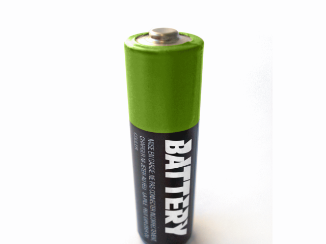 dTest: Drahé alkalické baterie se nevyplatí