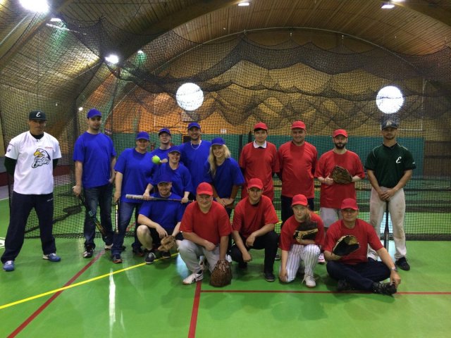 S Reseller Forem za softballem