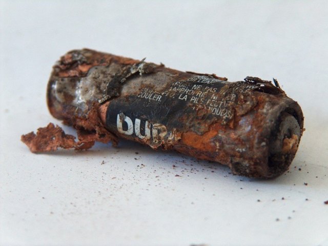 Špatná manipulace s bateriemi se nevyplácí