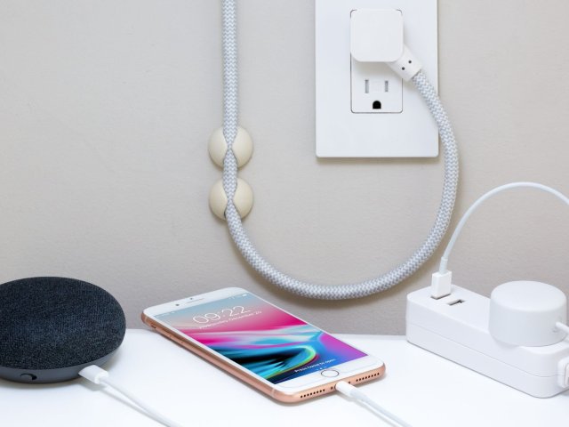 Dočkáme se snazší výměny baterií a jednotné nabíječky?