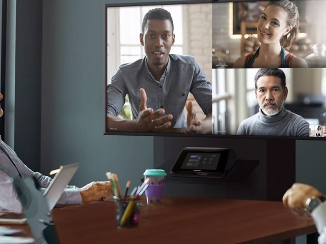 Tech Data nabízí kolaborační nástroje firmy Crestron