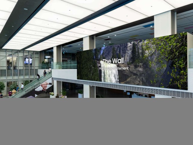 Samsung: monitory S24D390 a S24D590