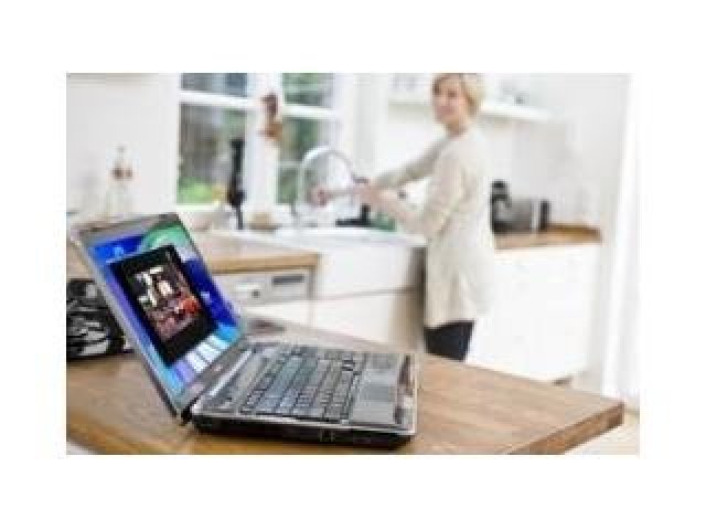 Toshiba představila tři Satellite 500