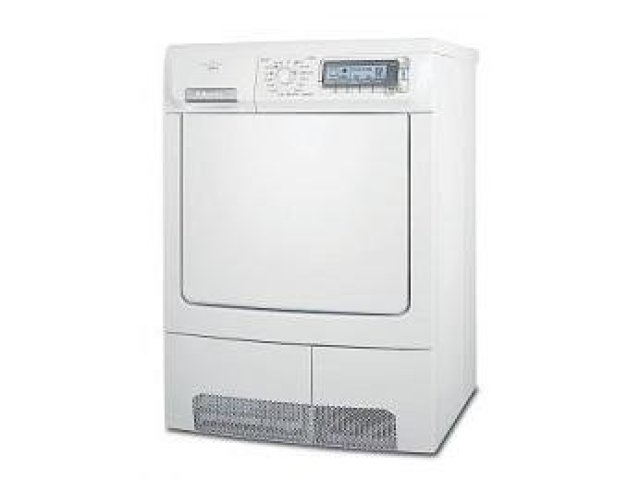 Sušička Electrolux šetří práci i místo