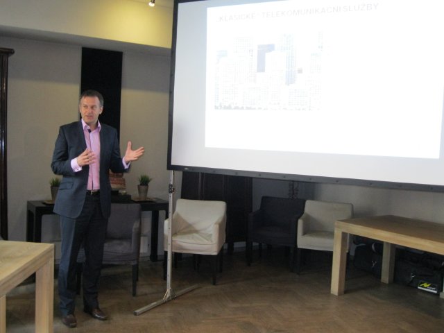 T-Mobile posiluje v B2B