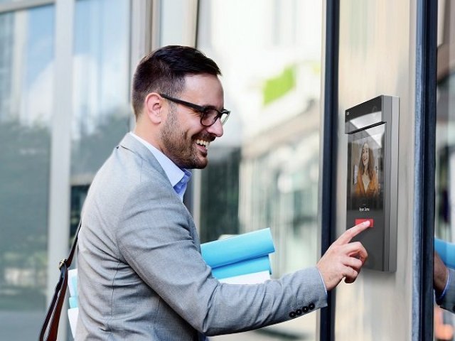 Nový interkom od 2N definuje trendy budoucnosti přístupových technologií