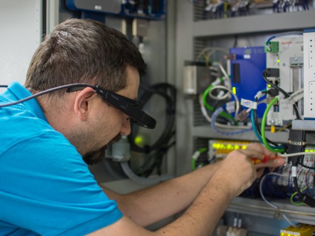 Jak pomáhá asistovaná realita zvyšovat produktivitu