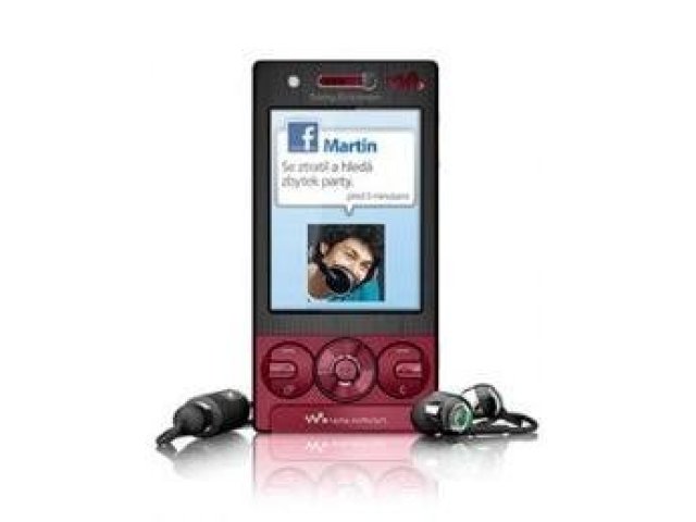 Facebook v mobilu? Ano, u Sony Ericsson.