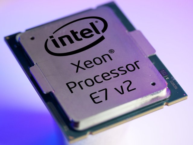 Xeon E7 v2 má vylepšit analýzu velkých dat