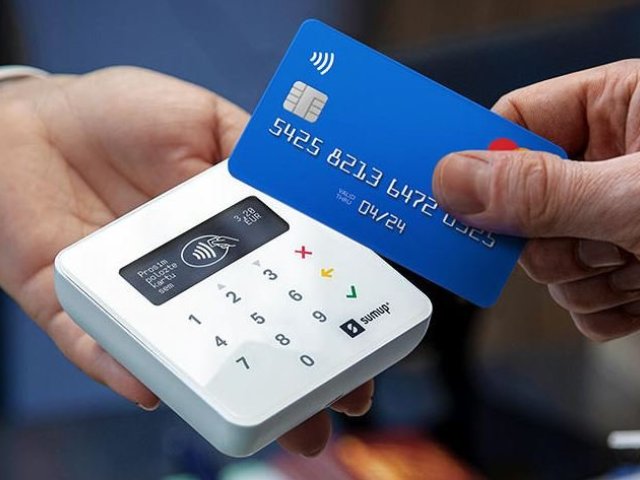 Díky AT Computers a SumUp může platby kartou přijímat skutečně každý