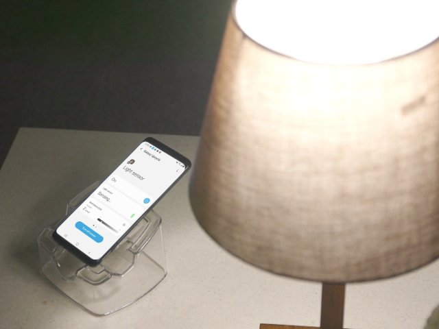 Samsung starší přístroje Galaxy přetváří na zařízení pro chytrou domácnost