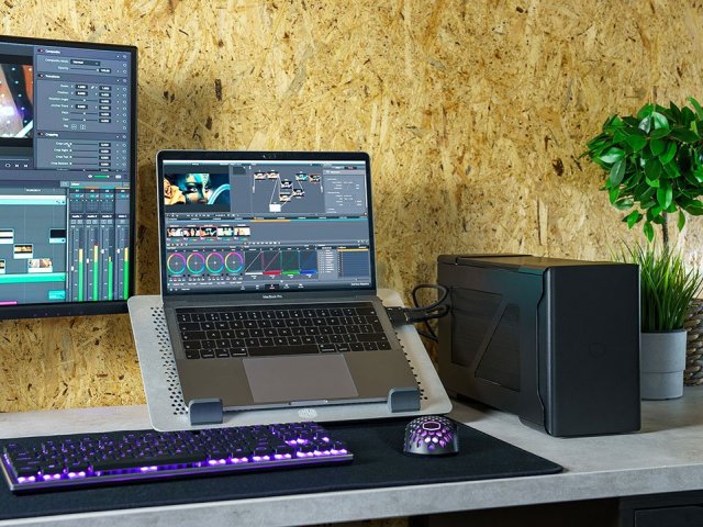 Cooler Master uvedl na trh Thunderbolt 3 box pro externí grafickou kartu