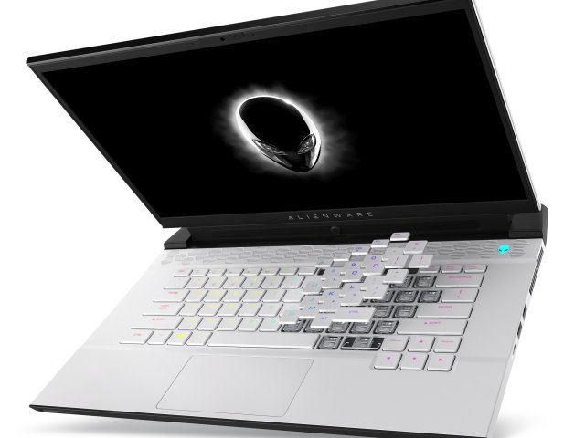 Alienware představil první herní notebook s ultranízkými mechanickými tlačítky