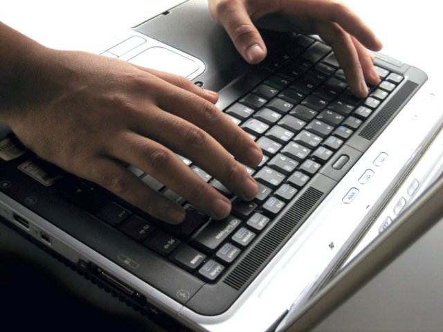 Cena a dobírka rozhodnou o výběru e-shopu k nákupu vánočních dárků