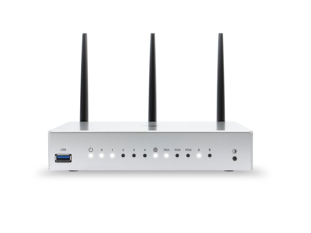 Radovan Hošek (Turris): Díky aktualizacím mají naši uživatelé nový router každý měsíc