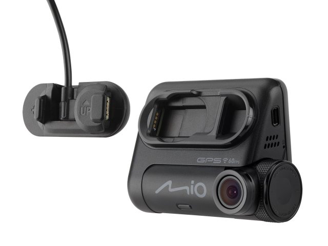 Mio: autokamera MiVue 846 WIFI