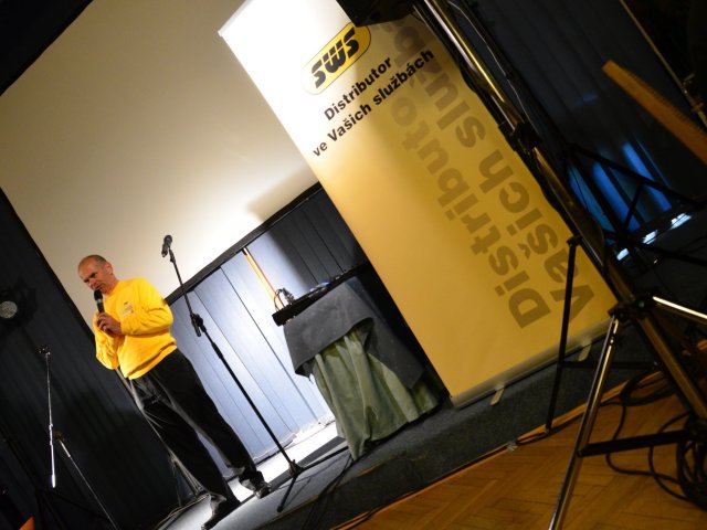 Gold partneři v peci?