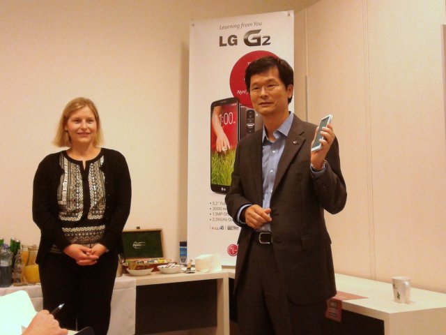 LG s prvním tabletem a novým nadupaným smartphonem