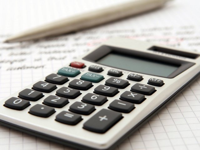 Propad postihl ve 2. čtvrtletí všechny sektory ekonomiky