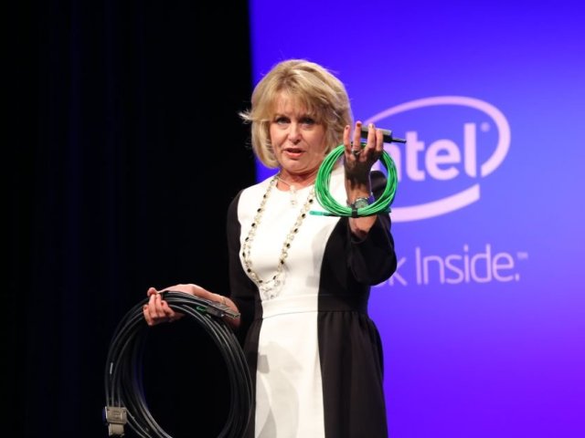 Intel uvádí procesory Avaton pro úsporná cloudová datacentra