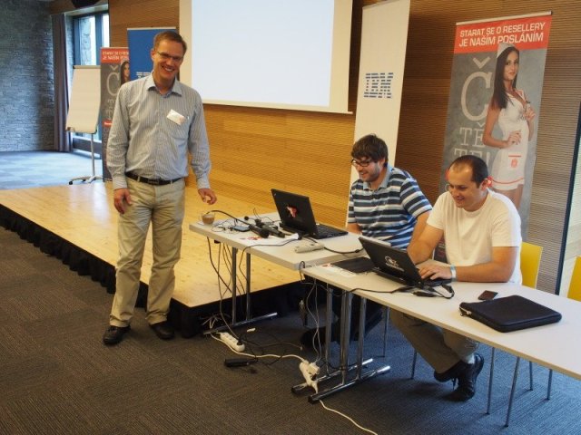 IBM System x Training 2013