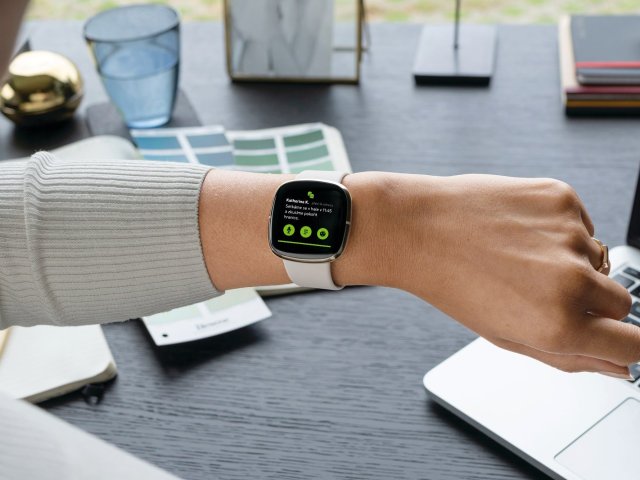 Fitbit získal certifikaci pro využití EKG v zemích EU