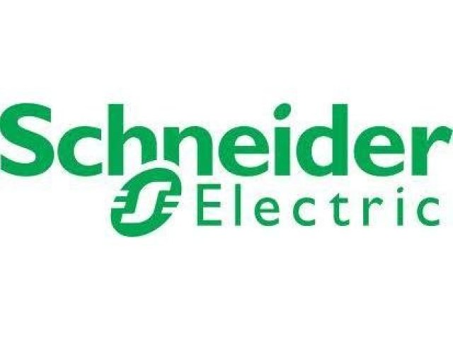 Schneider Electric: rackové řešení APC NetShelter SV