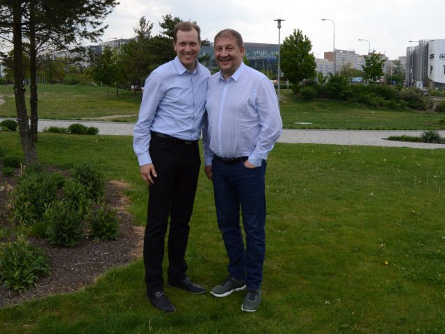 AT Computers: Distributorem za časů koronaviru