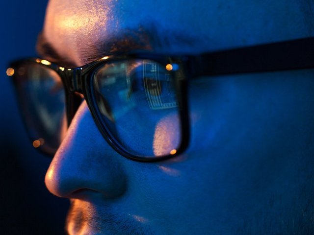 Kyberzločinci přitvrzují a vyhrožují dvojím vydíráním