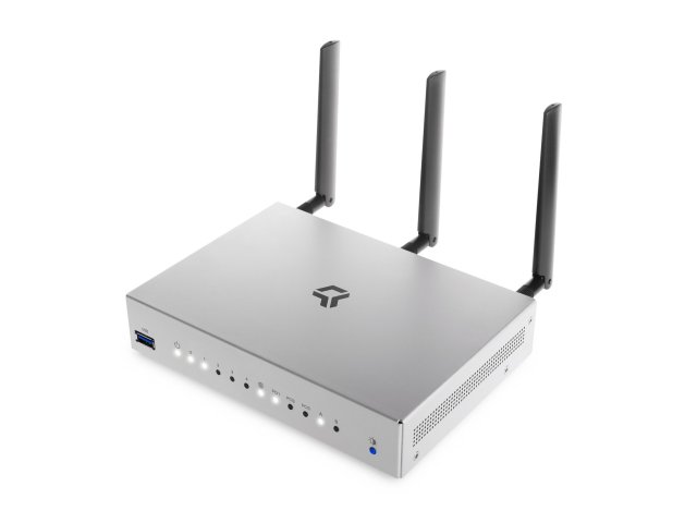 CZ.NIC začalo prodávat nový Turris Omnia se systémem Sentintel