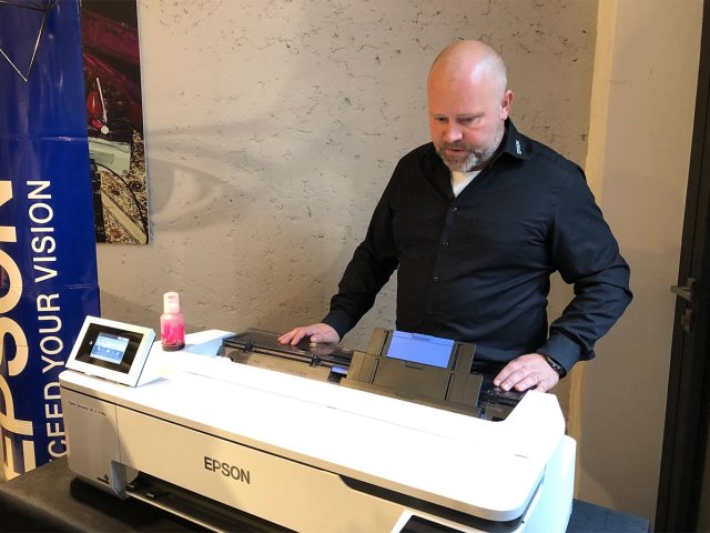 Epson představil nové velkoformátové technické tiskárny
