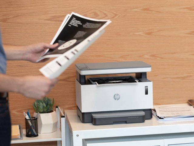 První laserová tiskárna bez tonerové kazety je v prodeji