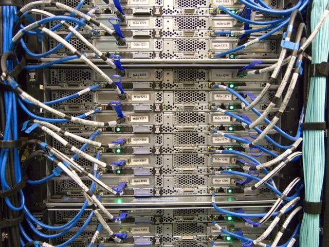 Narůstající složitost firemních sítí často snižuje produktivitu a konkurenceschopnost