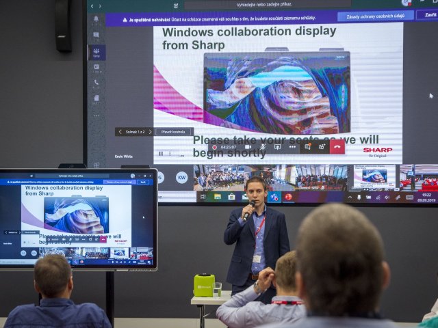 Sharp v ČR představil Windows Collaboration Display provázaný s technologiemi Microsoftu