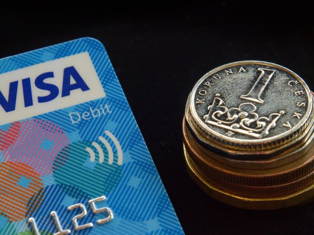 Visa díky umělé inteligenci zabránila podvodům v hodnotě 25 miliard dolarů