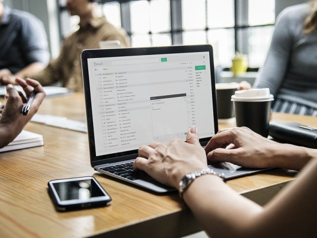 ESET odhalil malware, který útočníkům umožnil ovládat e-mailovou komunikaci oběti