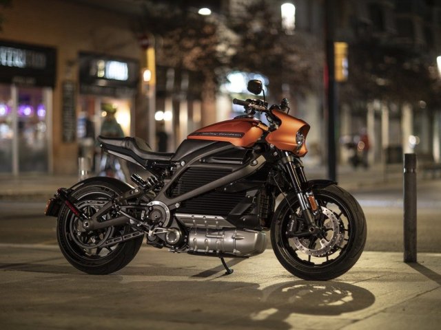 CES 2019 představil Harley na elektřinu a chytrý záchod (2. část)
