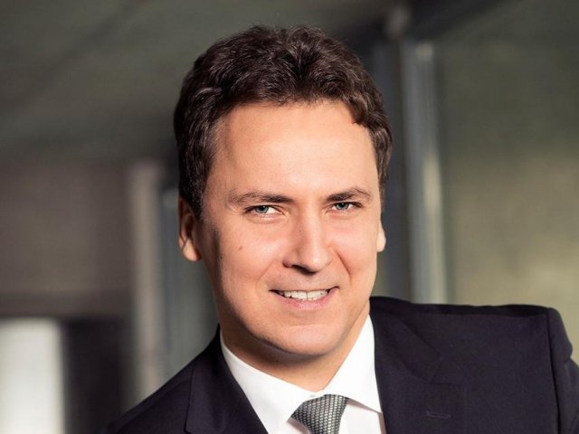 Petr Dupák je generálním ředitelem ASBIS CZ