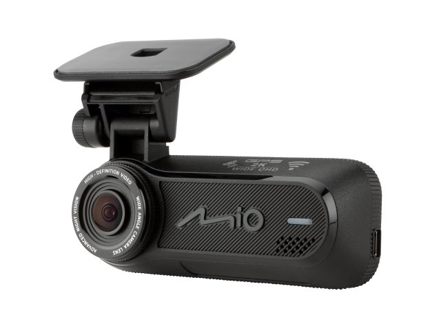 Nová autokamerka Mio MiVue J85 WiFi upozorní i na radary a nárazy