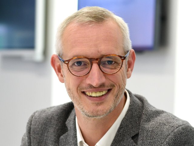 Pozici Head of Mobile Division v Samsungu zastává Tomáš Balík