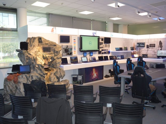 Dell EMC Česká republika otevřel v Praze Customer Experience Centre